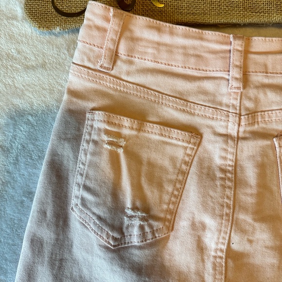 Pink XS skirt by Shein hello kitty, worn in good condition - Picture 7 of 15